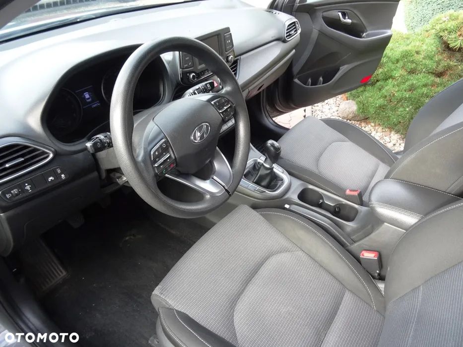 Hyundai i30 1.4 Comfort - 18