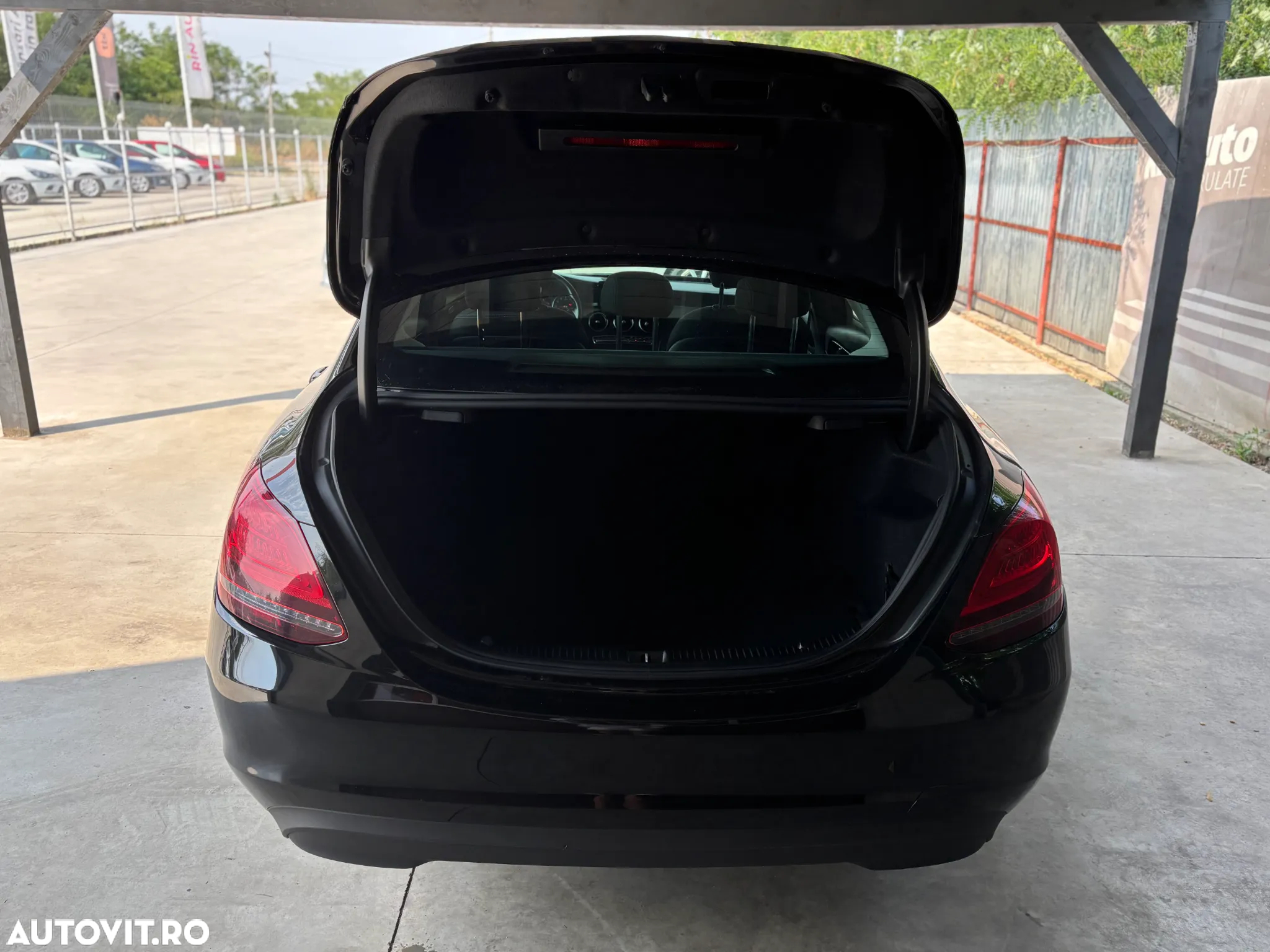 Mercedes-Benz C 180 T-Modell Aut. - 8