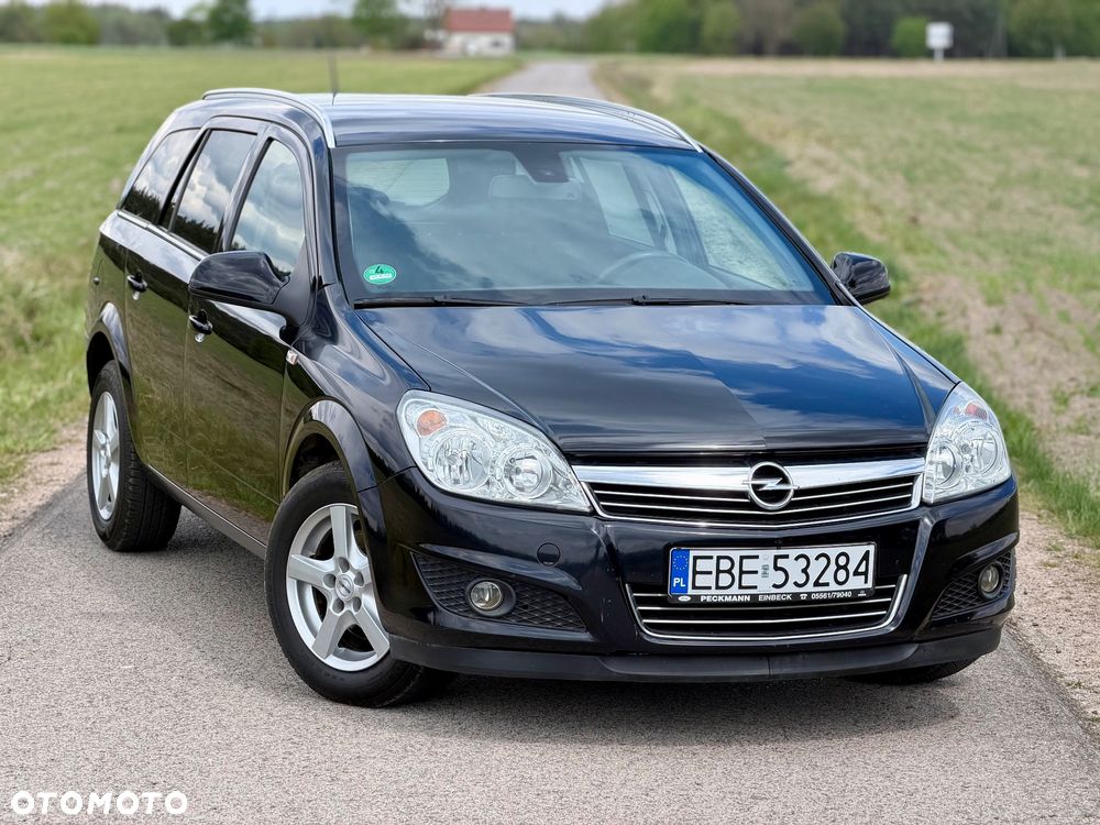 Opel Astra 1.6 Design Edition - 10
