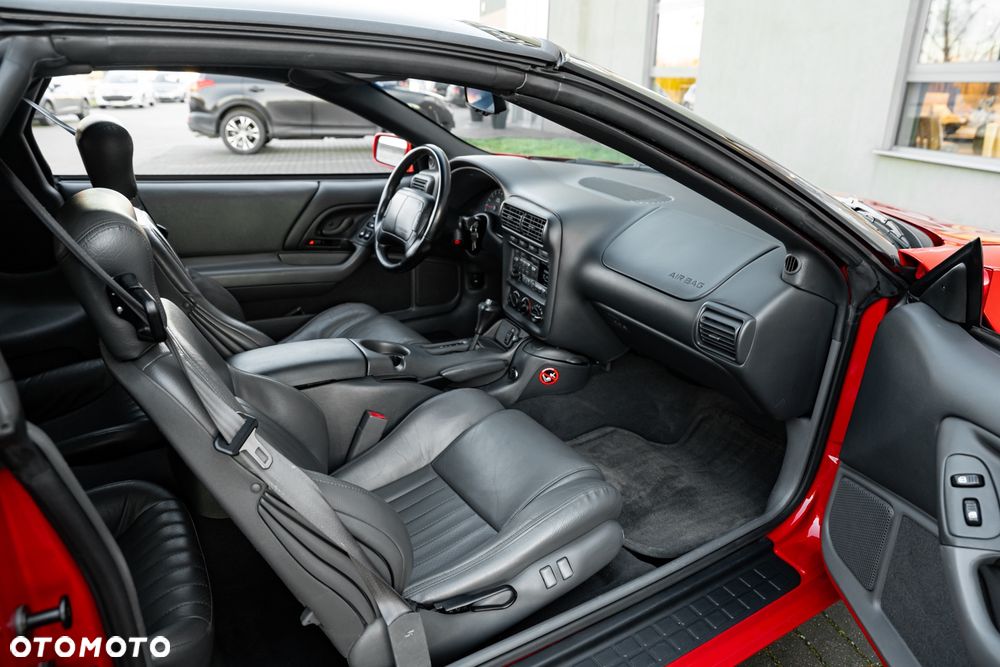 Chevrolet Camaro - 26