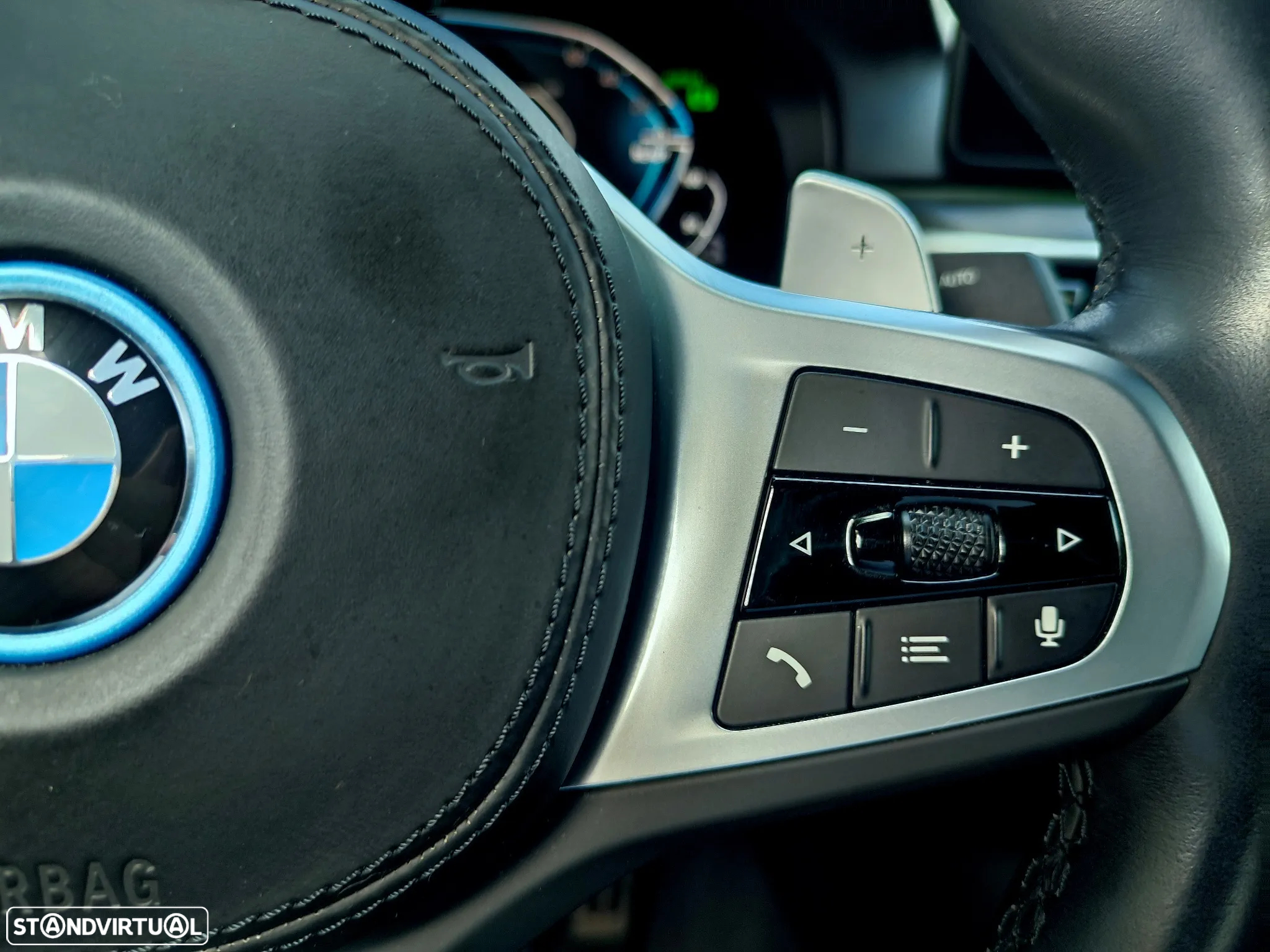BMW 530 e Pack M - 25