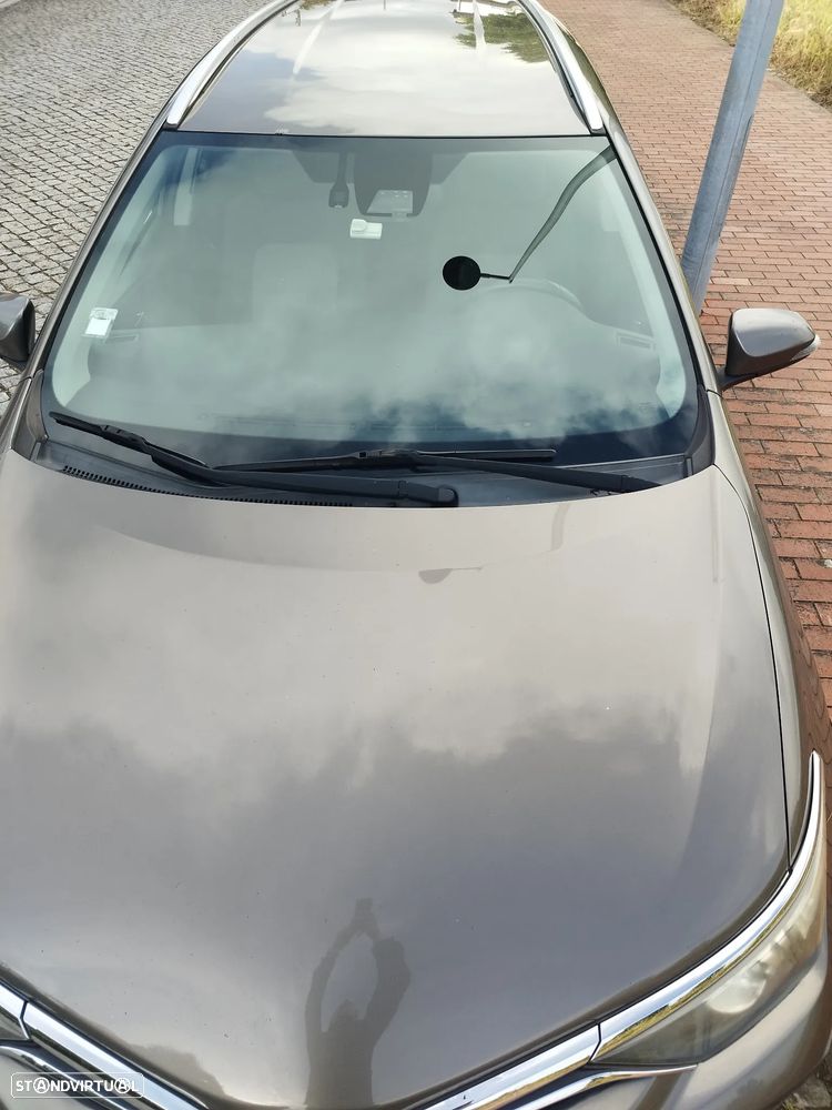 Toyota Auris Touring Sports 1.4 D-4D Active - 9