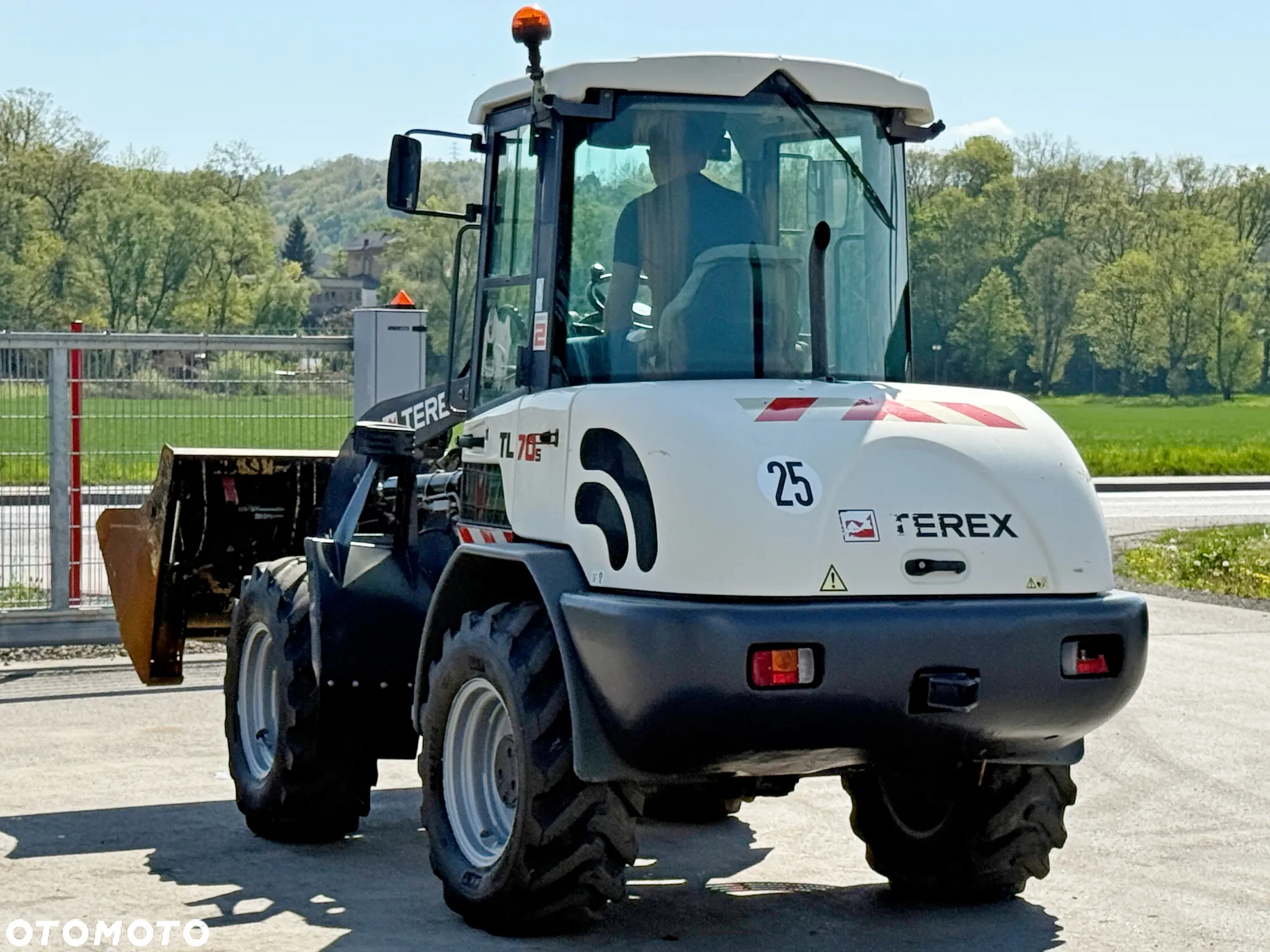 Terex TEREX TL 70 s * Ładowarka kołowa * 4x4 * STAN BDB - 12