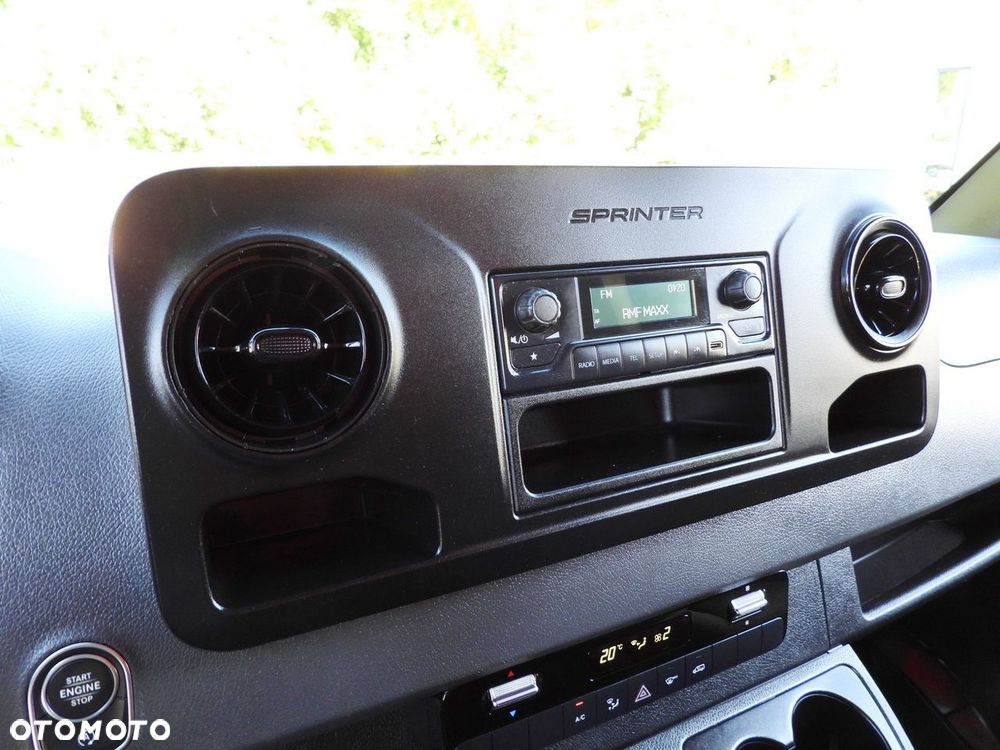 Mercedes-Benz SPRINTER 316 PLANDEKA WINDA 8 PALET WEBASTO TEMPOMAT KLIMATYZACJA  160KM - 36