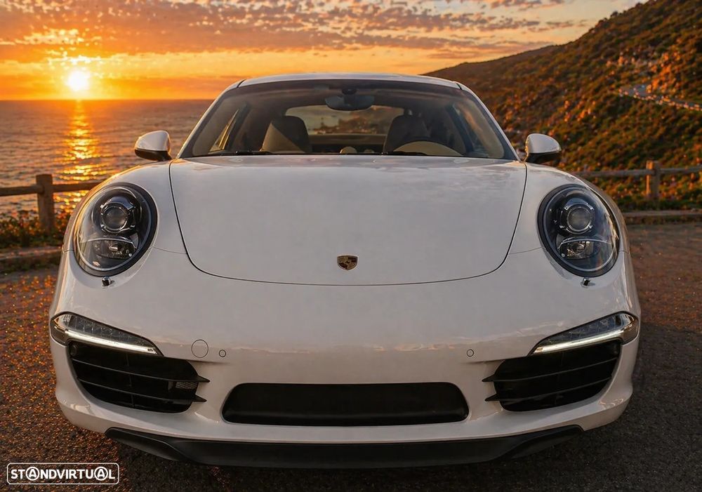 Porsche 911 Série F - 4