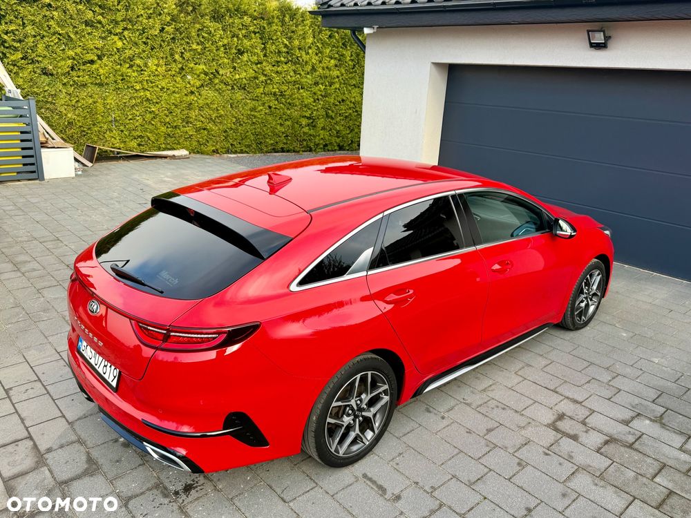 Kia ProCeed 1.6 CRDi DCT7 SCR GT LINE - 28