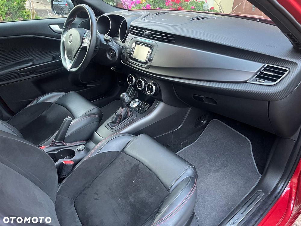 Alfa Romeo Giulietta 1750 TBi Veloce S TCT - 29