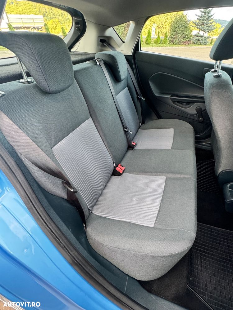 Ford Fiesta 1.4 Connection - 10
