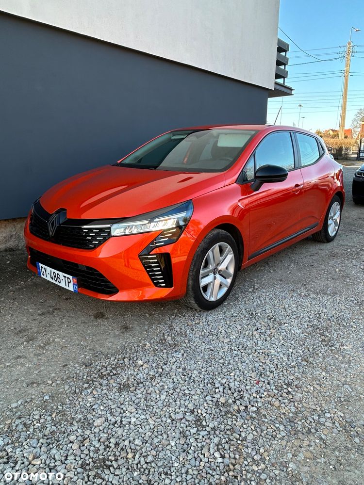 Renault Clio BLUE dCi 100 BUSINESS EDITION - 1