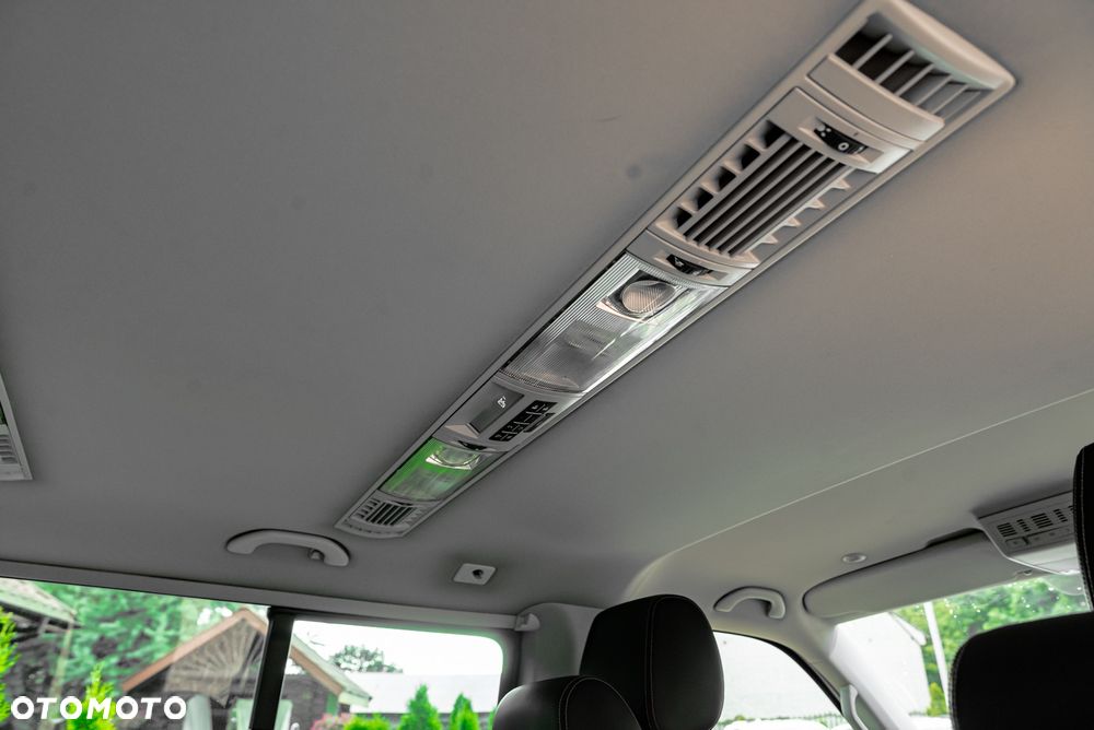 Volkswagen Multivan 2.0 TDI L1 Highline 4Motion - 24