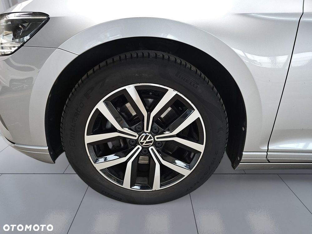 Volkswagen Passat 2.0 TDI EVO Business DSG - 34