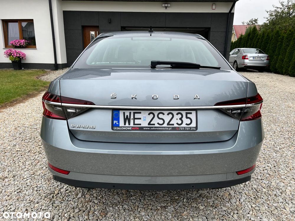 Skoda Superb 2.0 TDI SCR Ambition DSG - 20