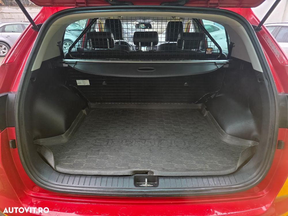Kia Sportage 1.6 DSL 7DCT HP 4x2 Plus - 11