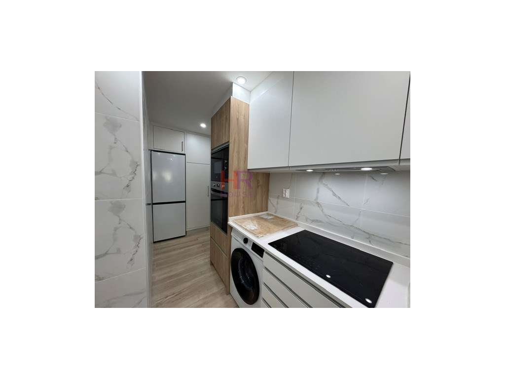 Apartamento T2 novo para arrendar na Sé Nova, Coimbra. Dispõe de 2 ... - Grande imagem: 4/25