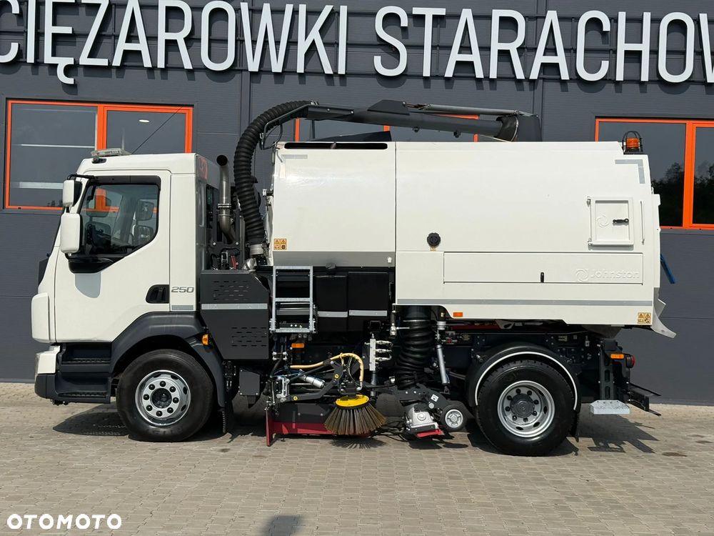 Volvo VOLVO FL 15.250 Euro 6 // zamiatarka JOHNSTON VT652 // odkurzacz , polewaczka - 3