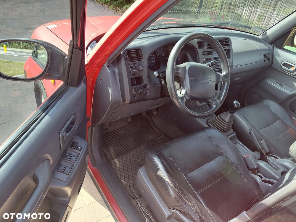 Toyota RAV4 2.0 - 11