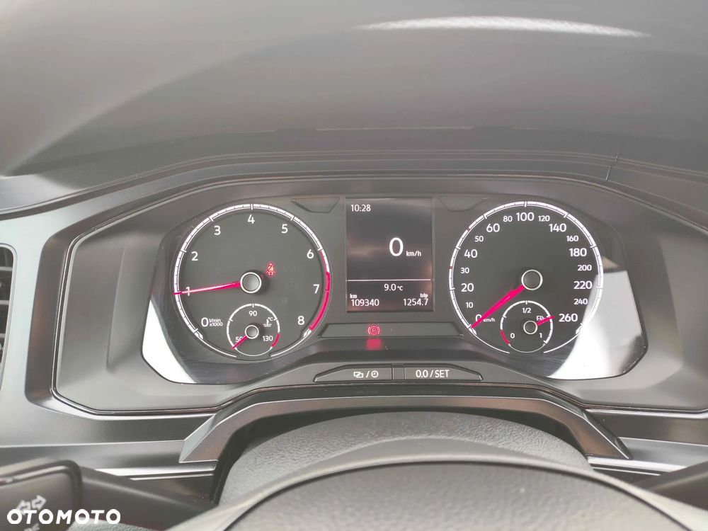 Volkswagen Polo 1.0 TSI Trendline - 2