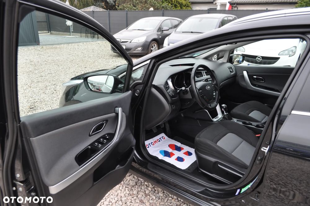 Kia Ceed 1.6 GDI Edition 7 - 12