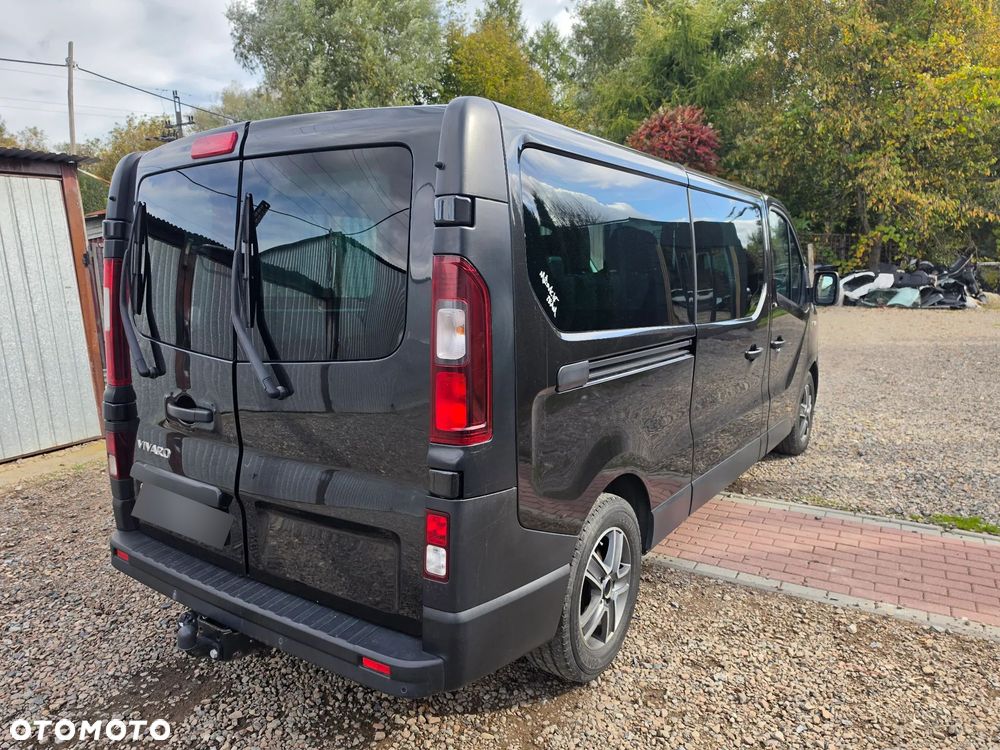 Opel Vivaro - 8