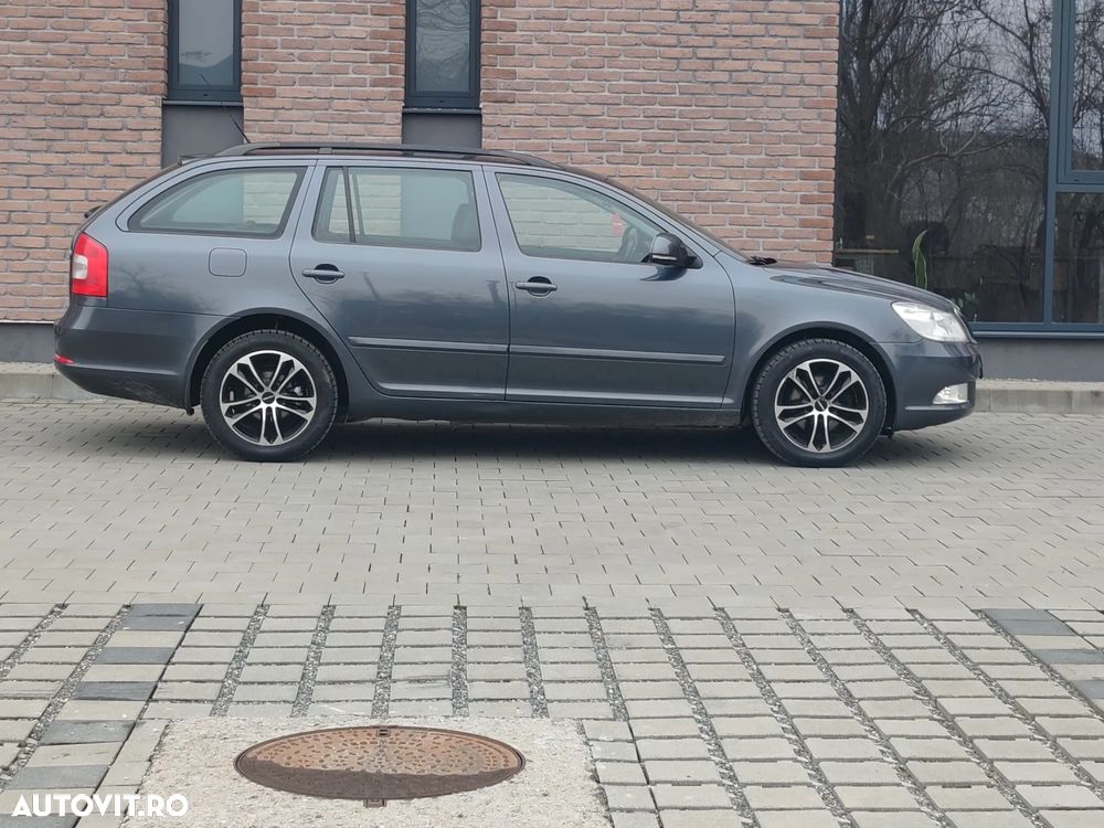 Skoda Octavia 1.6 TDI DPF Ambiente - 7