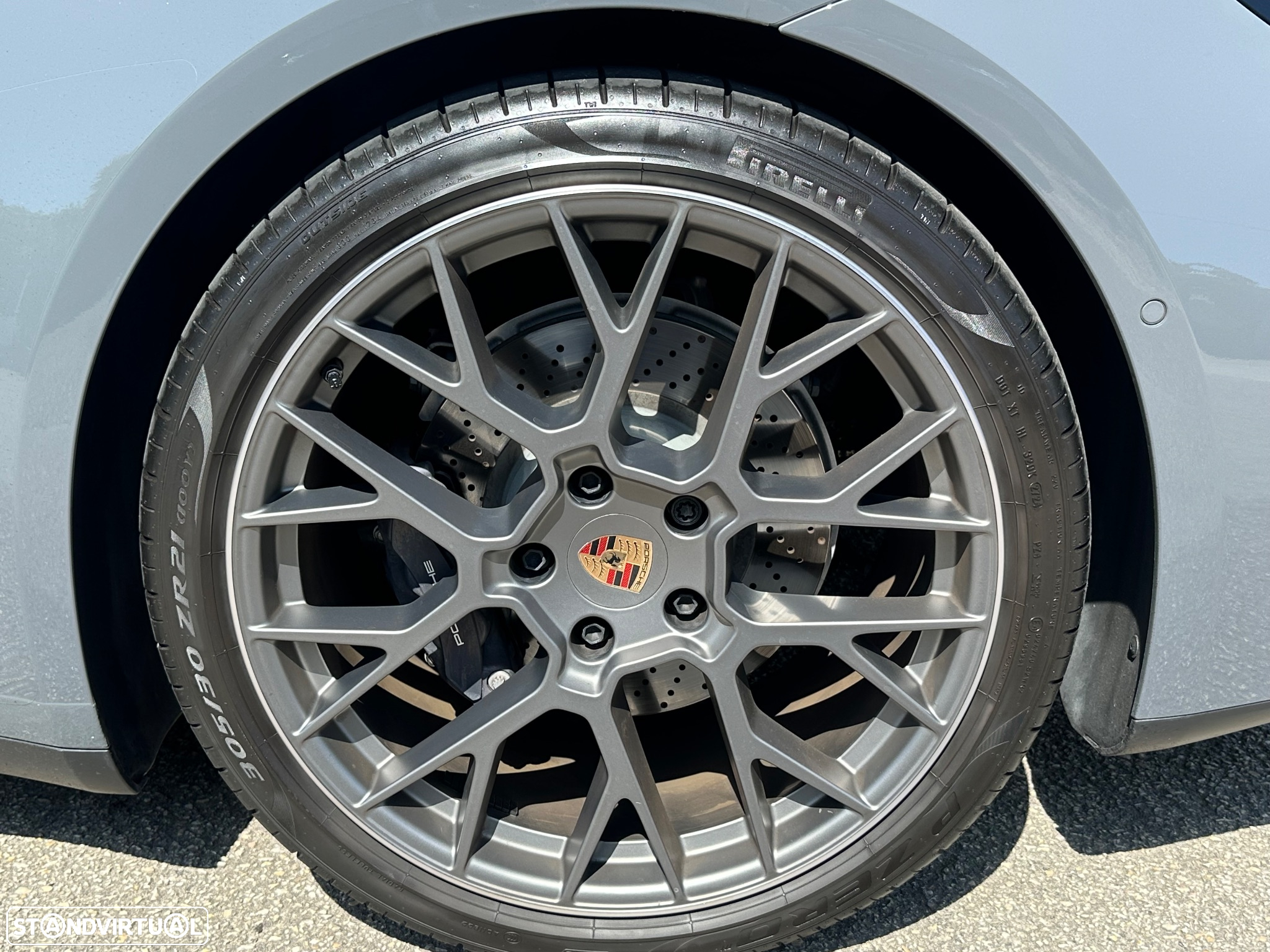 Porsche 911 (992) Carrera - 8