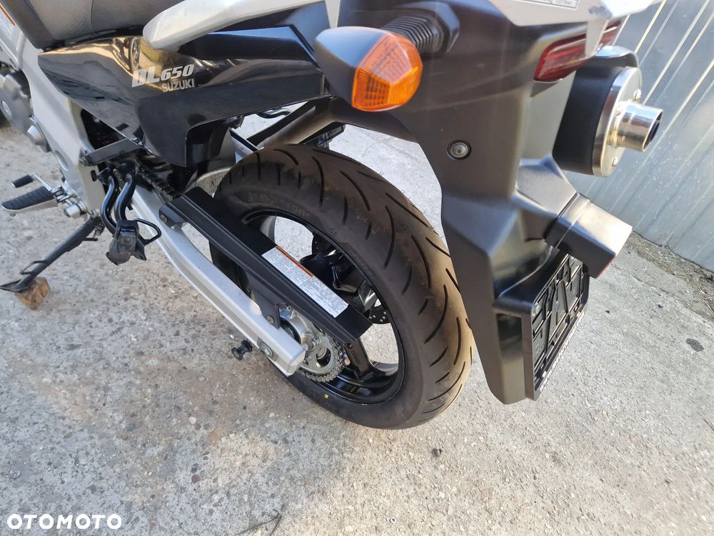 Suzuki V-STROM - 29