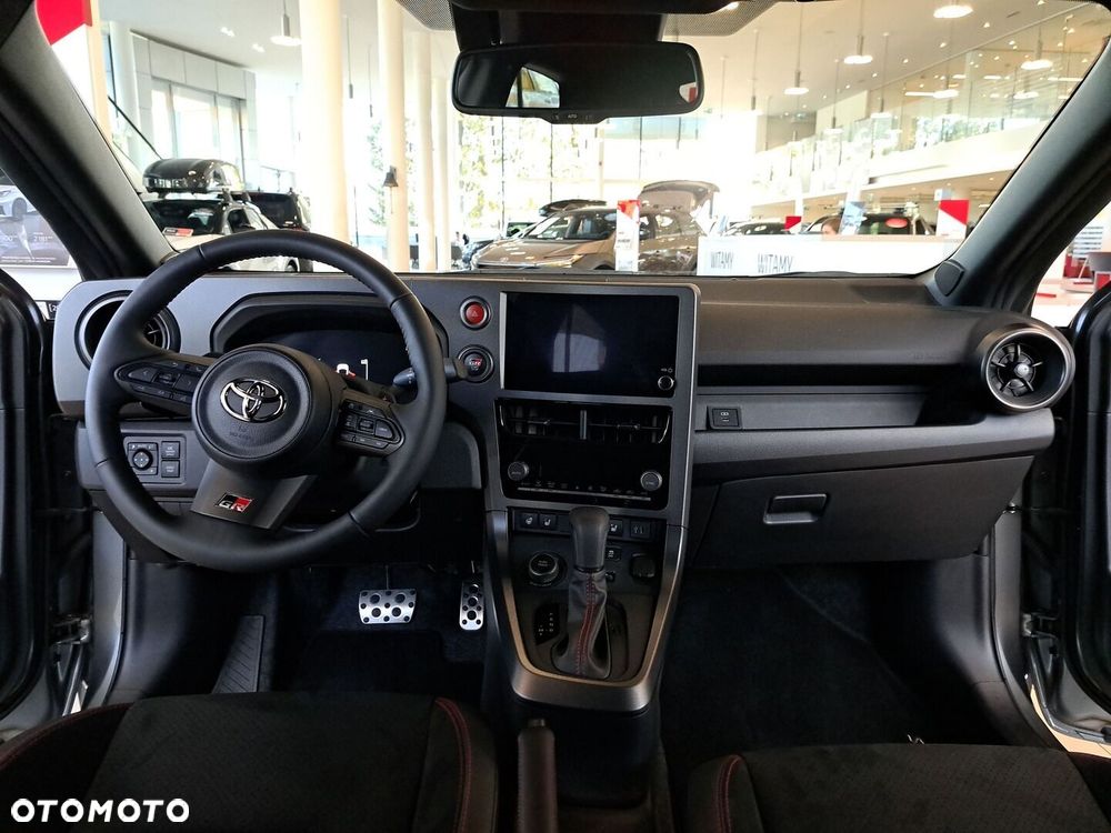 Toyota Yaris - 15