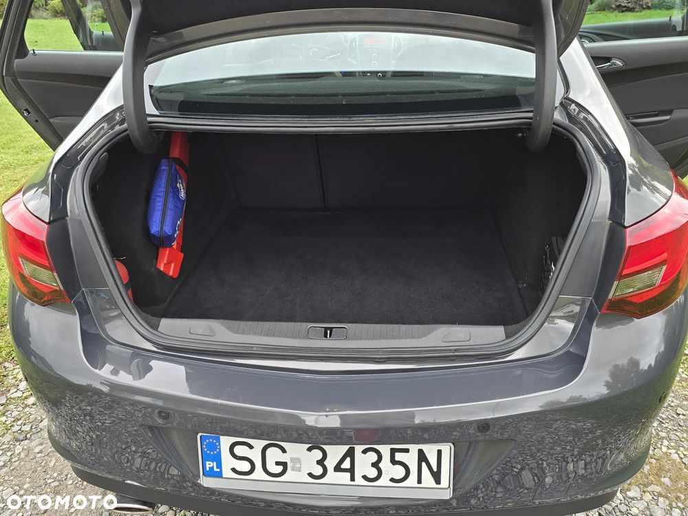 Opel Astra IV 1.4 T Enjoy EU6 - 22