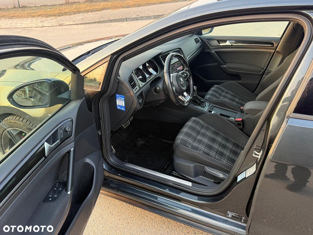 Volkswagen Golf GTD 2.0 TDI SCR DSG - 21