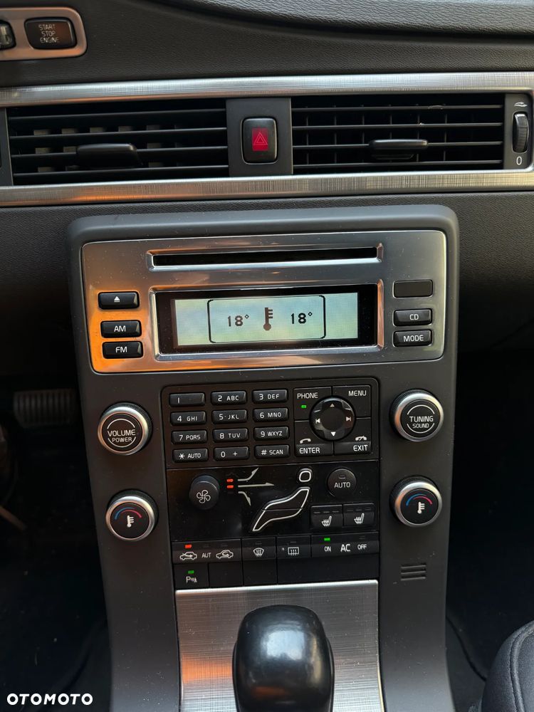 Volvo V70 - 24