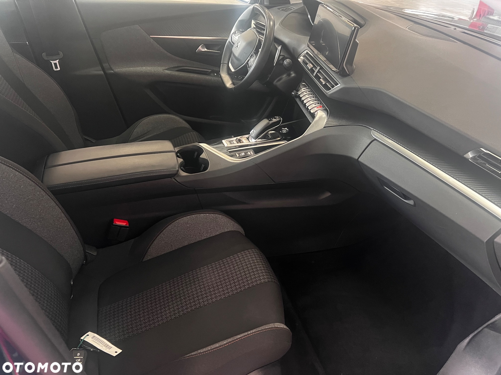 Peugeot 3008 1.5 BlueHDi Active Pack S&S EAT8 - 10