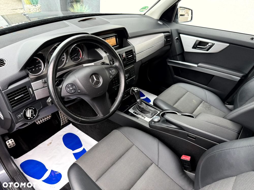 Mercedes-Benz GLK 350 CDI DPF 4Matic 7G-TRONIC SPORT EDITION - 11