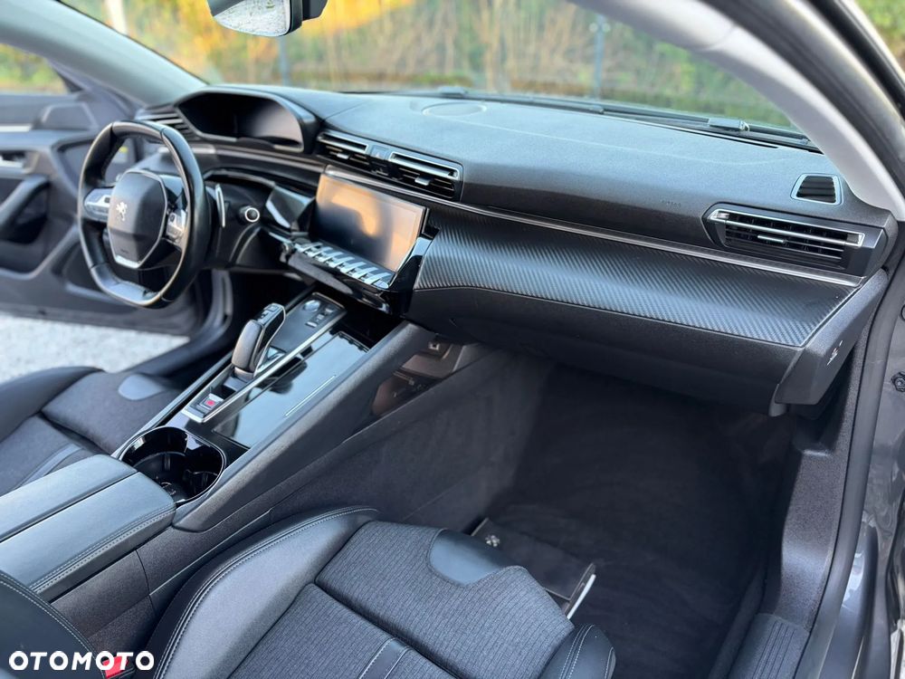 Peugeot 508 225 e-EAT8 Allure - 24
