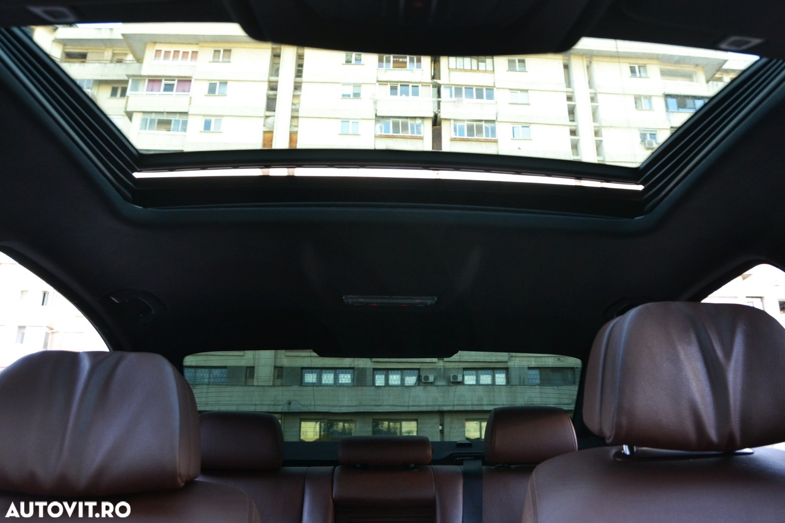 BMW Seria 5 520d xDrive - 11