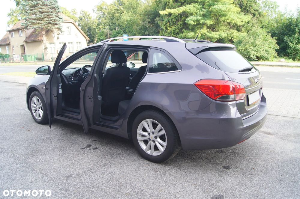 Chevrolet Cruze - 14