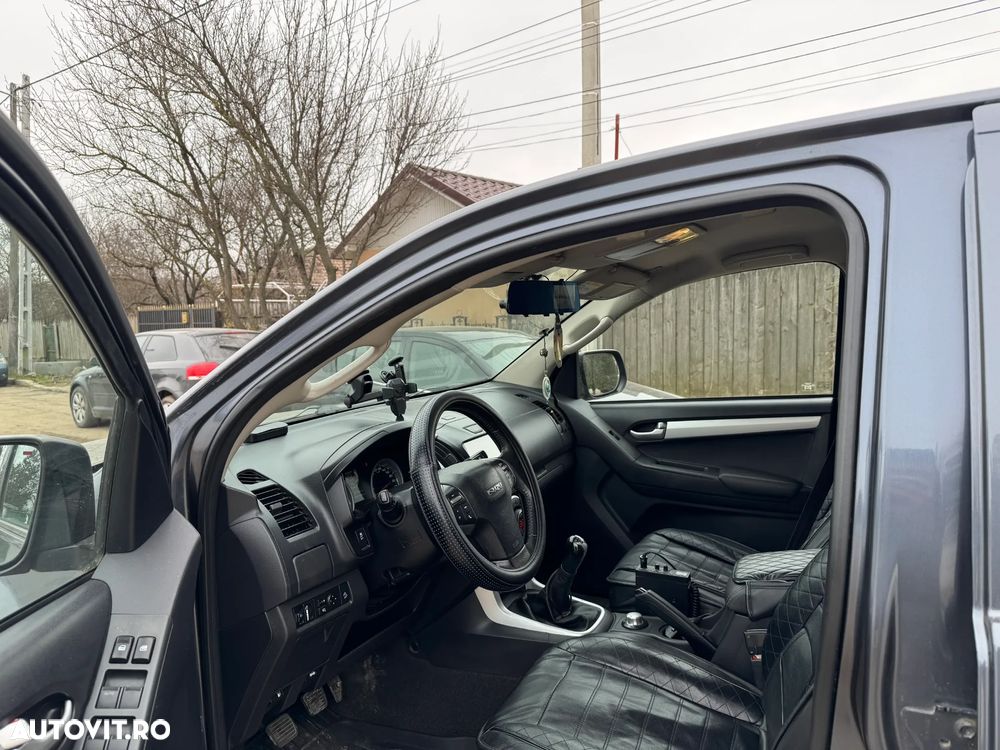 Isuzu D-Max - 9