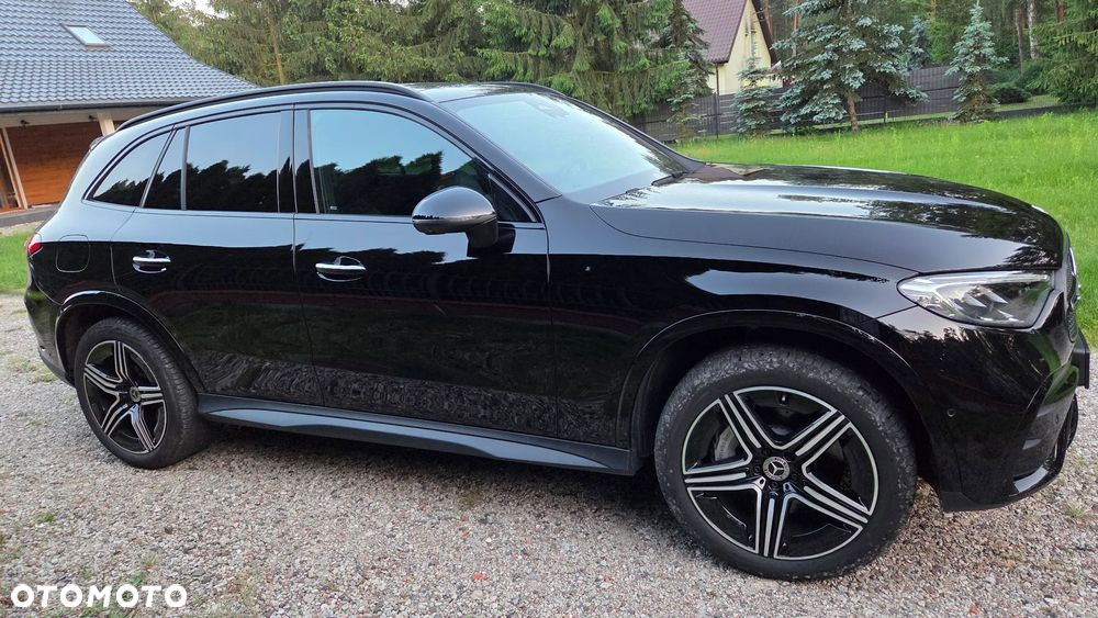 Mercedes-Benz GLC 300 4Matic 9G-TRONIC AMG Line Advanced - 2
