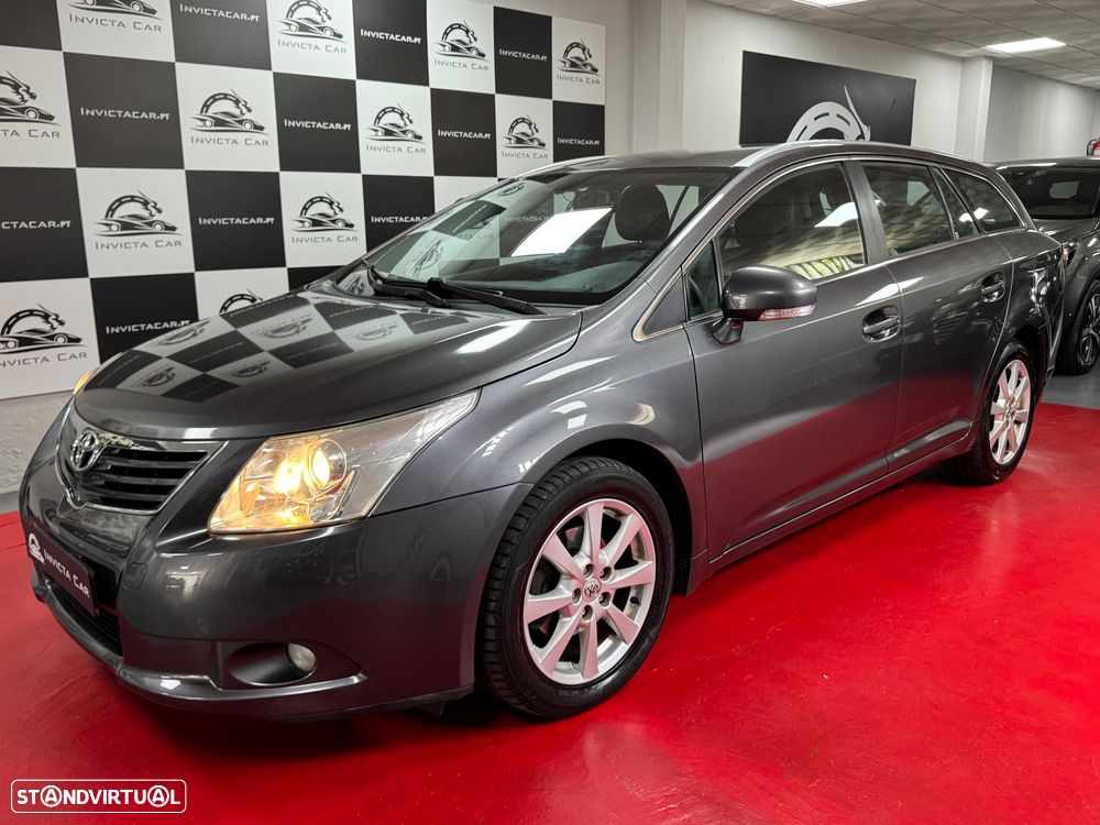 Toyota Avensis SW 2.0 D-4D Exclusive +Pele+GPS - 4