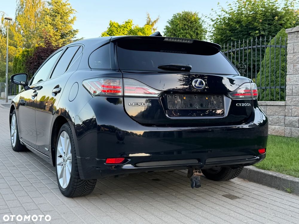 Lexus CT 200h Prestige - 3