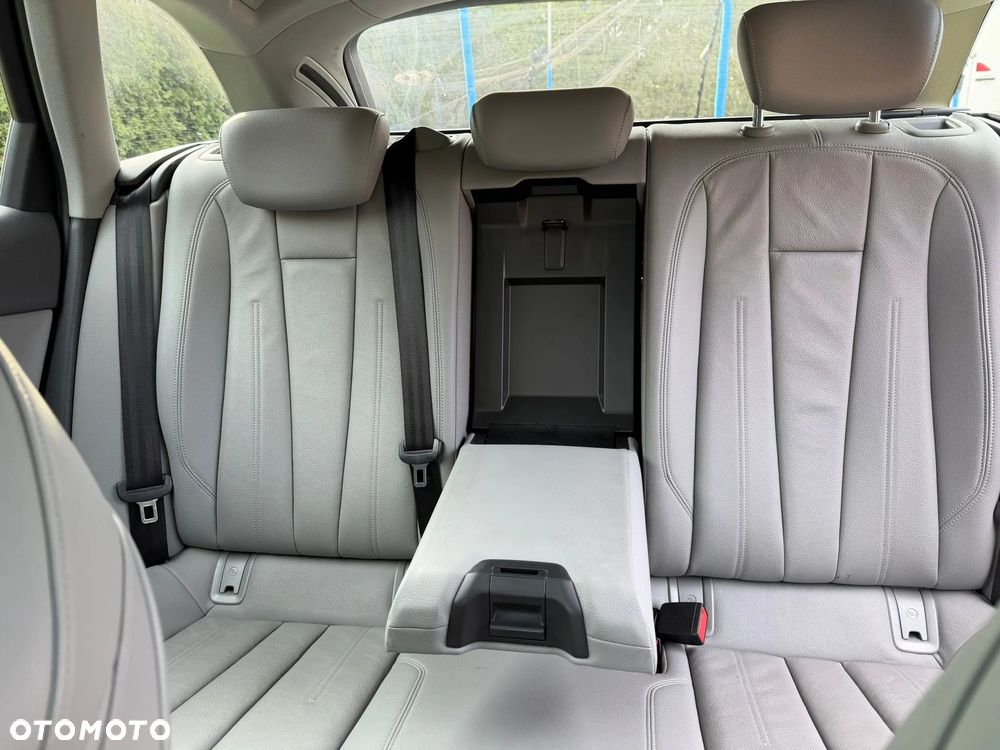 Audi A4 Avant 2.0 TDI - 6