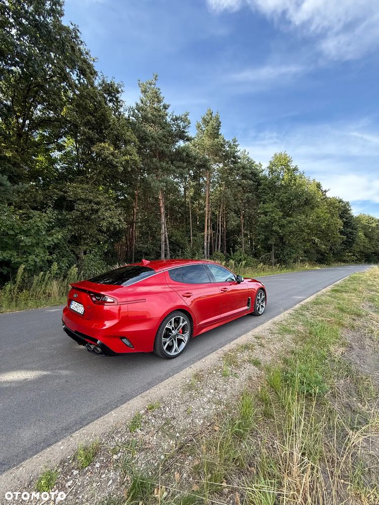Kia Stinger 3.3 T-GDI V6 GT AWD - 4