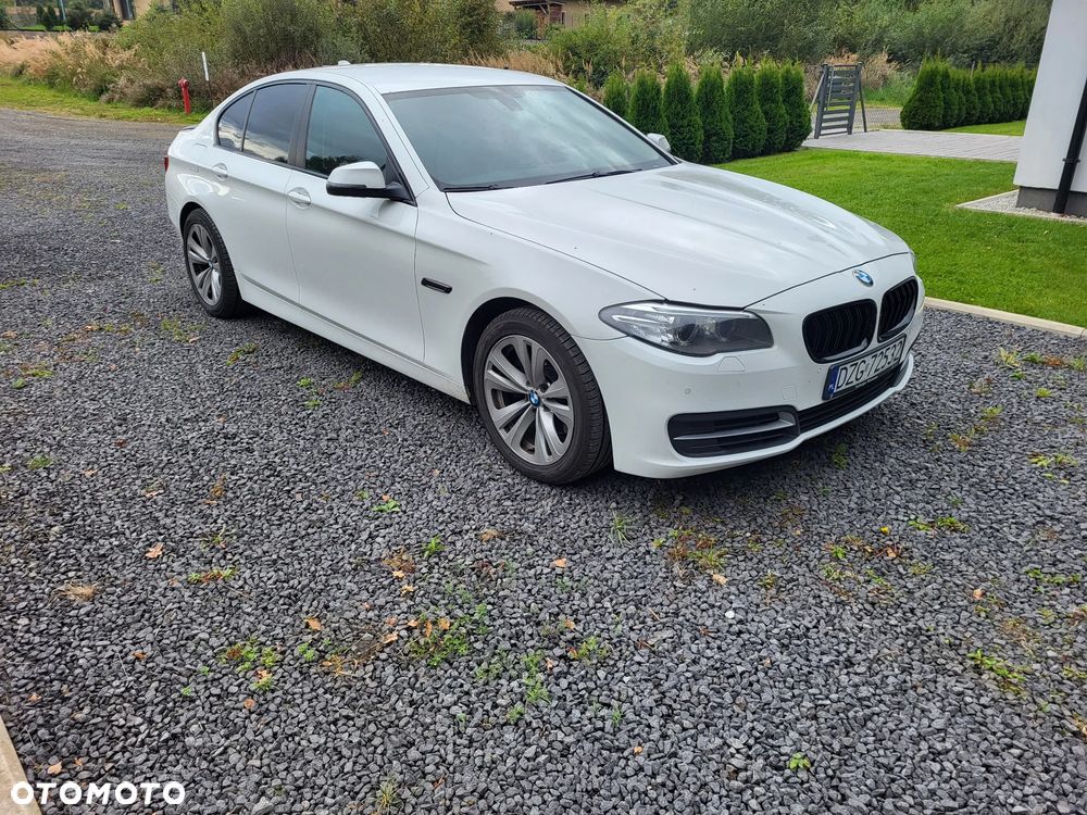 BMW Seria 5 520d Luxury Line - 4