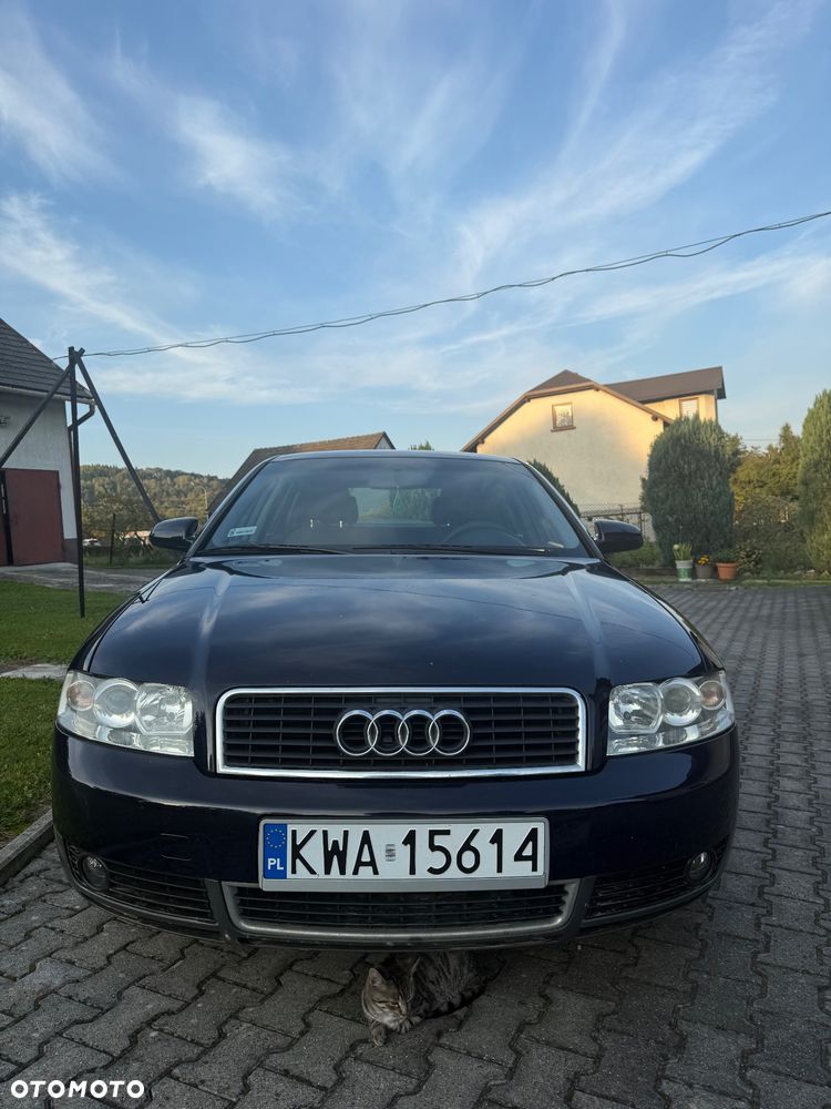 Audi A4 Limousine