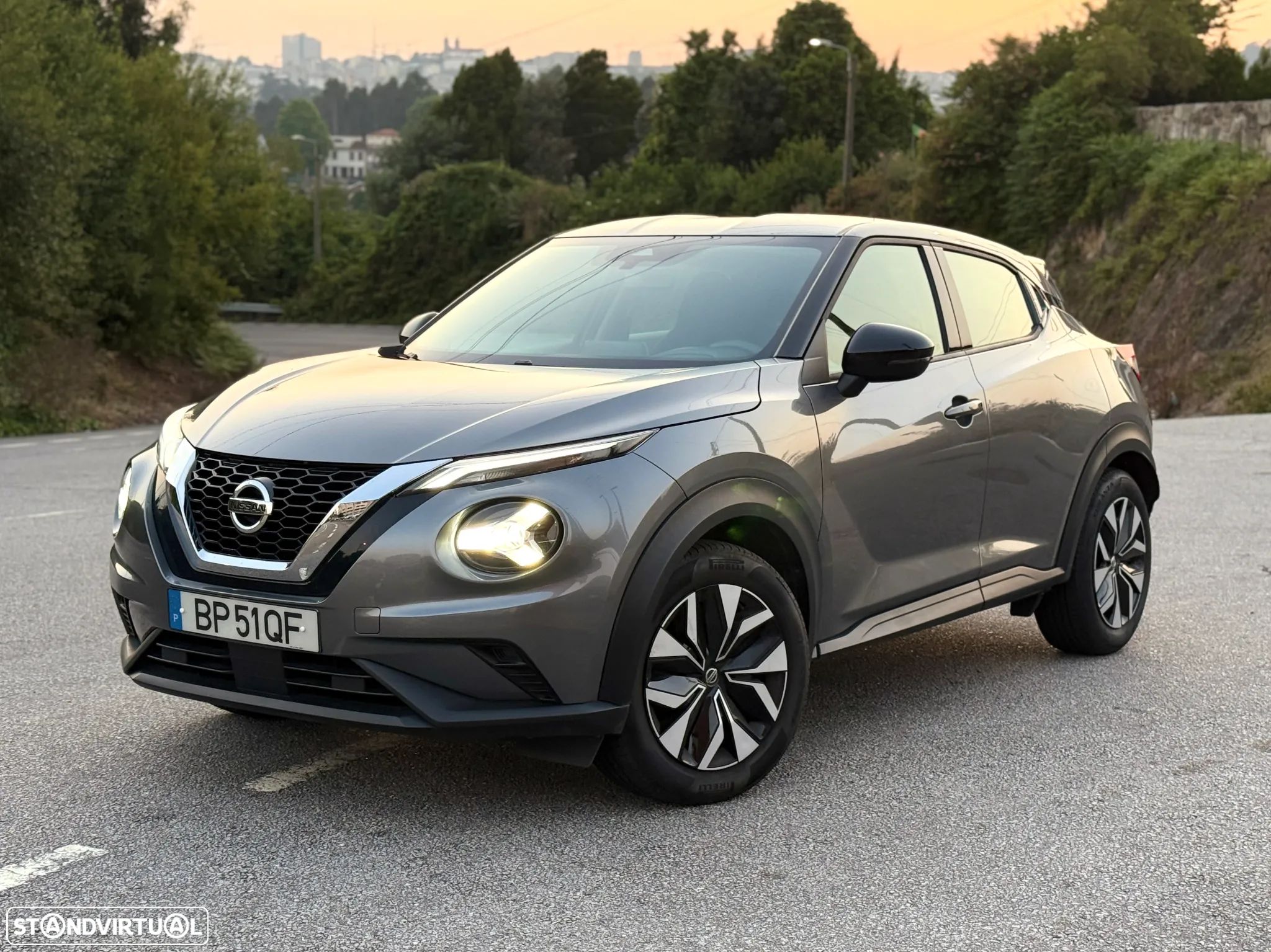 Nissan Juke 1.0 DIG-T N-Connecta NAV. - 1
