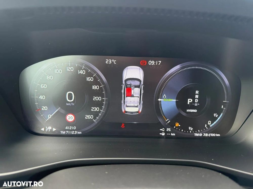 VOLVO XC40 2022 — imagine 15