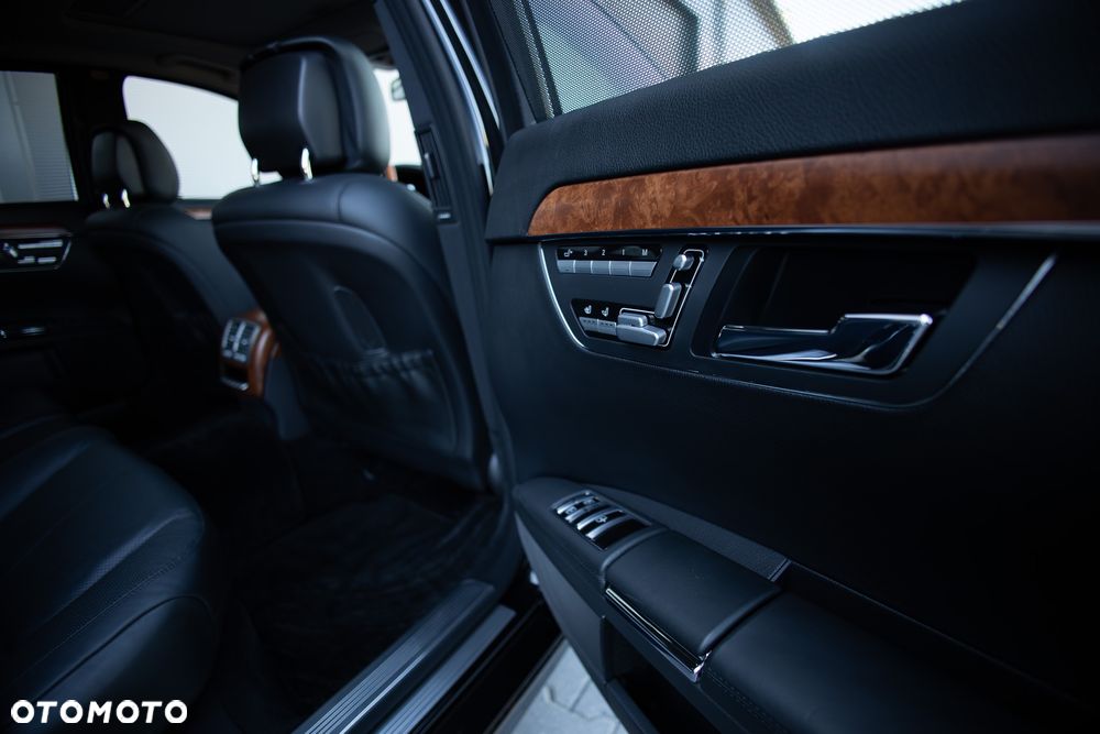 Mercedes-Benz Klasa S 500 L 7G-TRONIC - 24