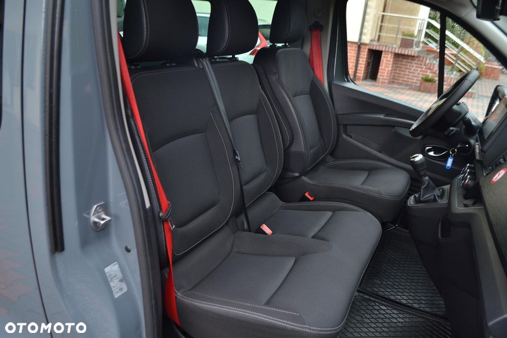 Renault Trafic 2.0 L2H1 HD Extra (bryg.) - 18