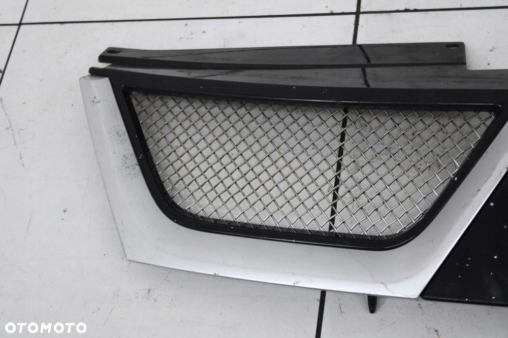 MITSUBISHI OUTLANDER II 06R- GRILL ATRAPA CHŁODNICY - 2