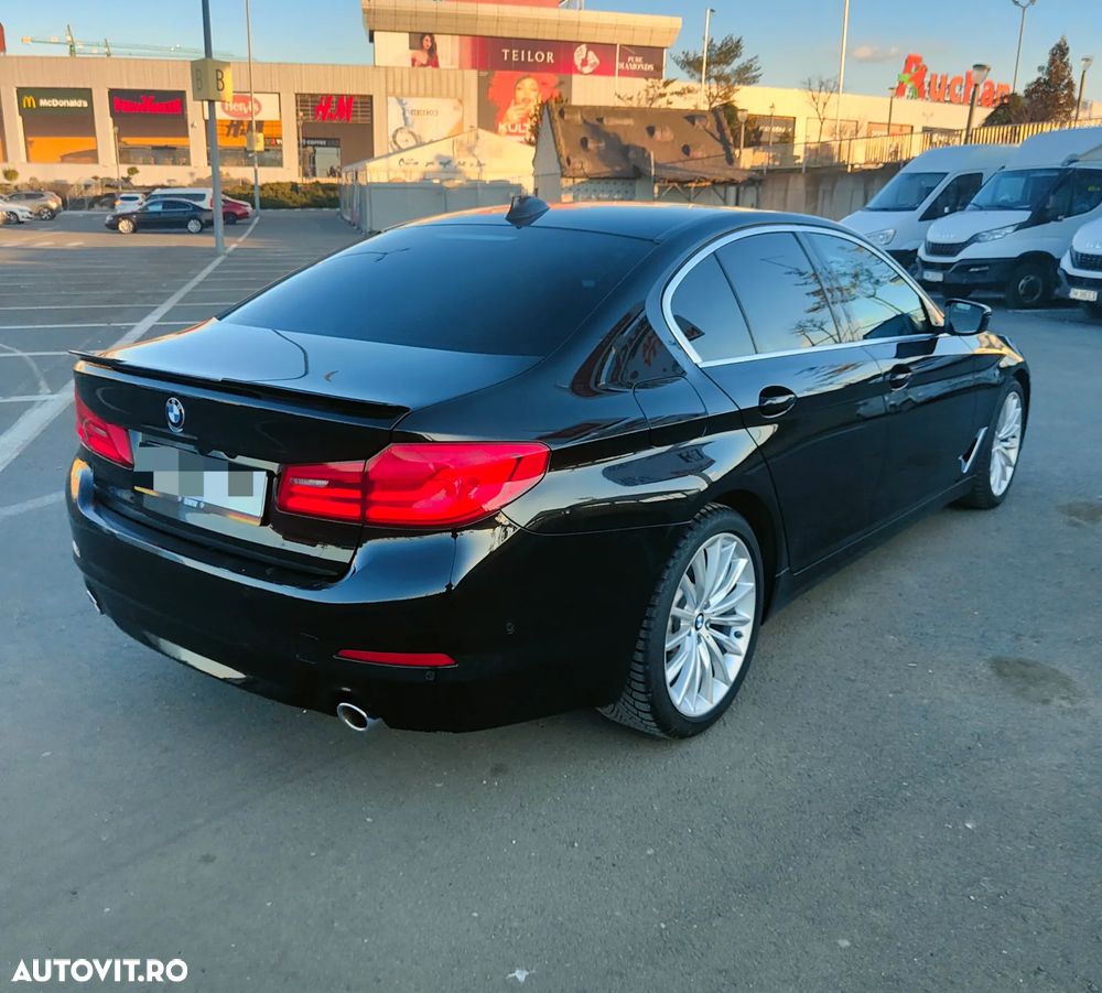 BMW Seria 5 520d Efficient Dynamics Edition Aut. Luxury Line - 2