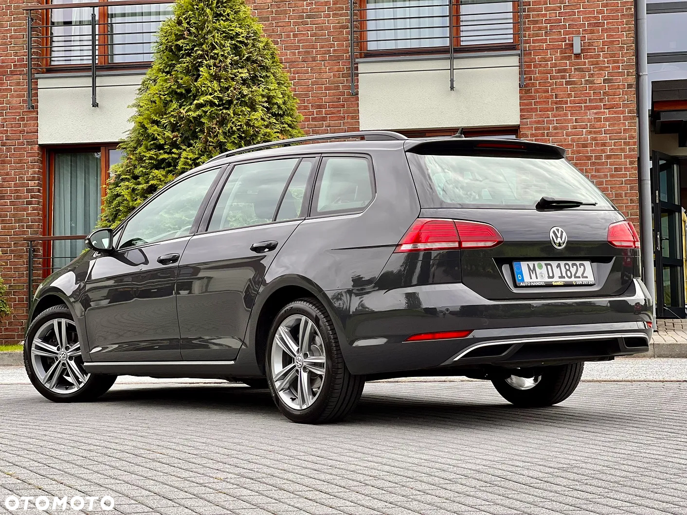 Volkswagen Golf VII 1.6 TDI BMT Comfortline DSG - 18